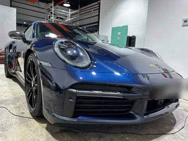 Dark blue Porsche 911 after paint correction